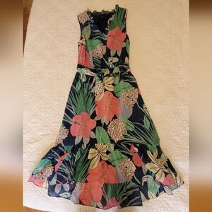 Talbots Floral Sleeveless Tropical Print Dress, Size 6P. Like New.